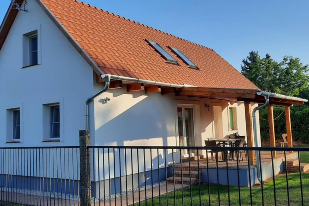 Andrea Nyaralohaz Villa Kovagoors ภายนอก รูปภาพ